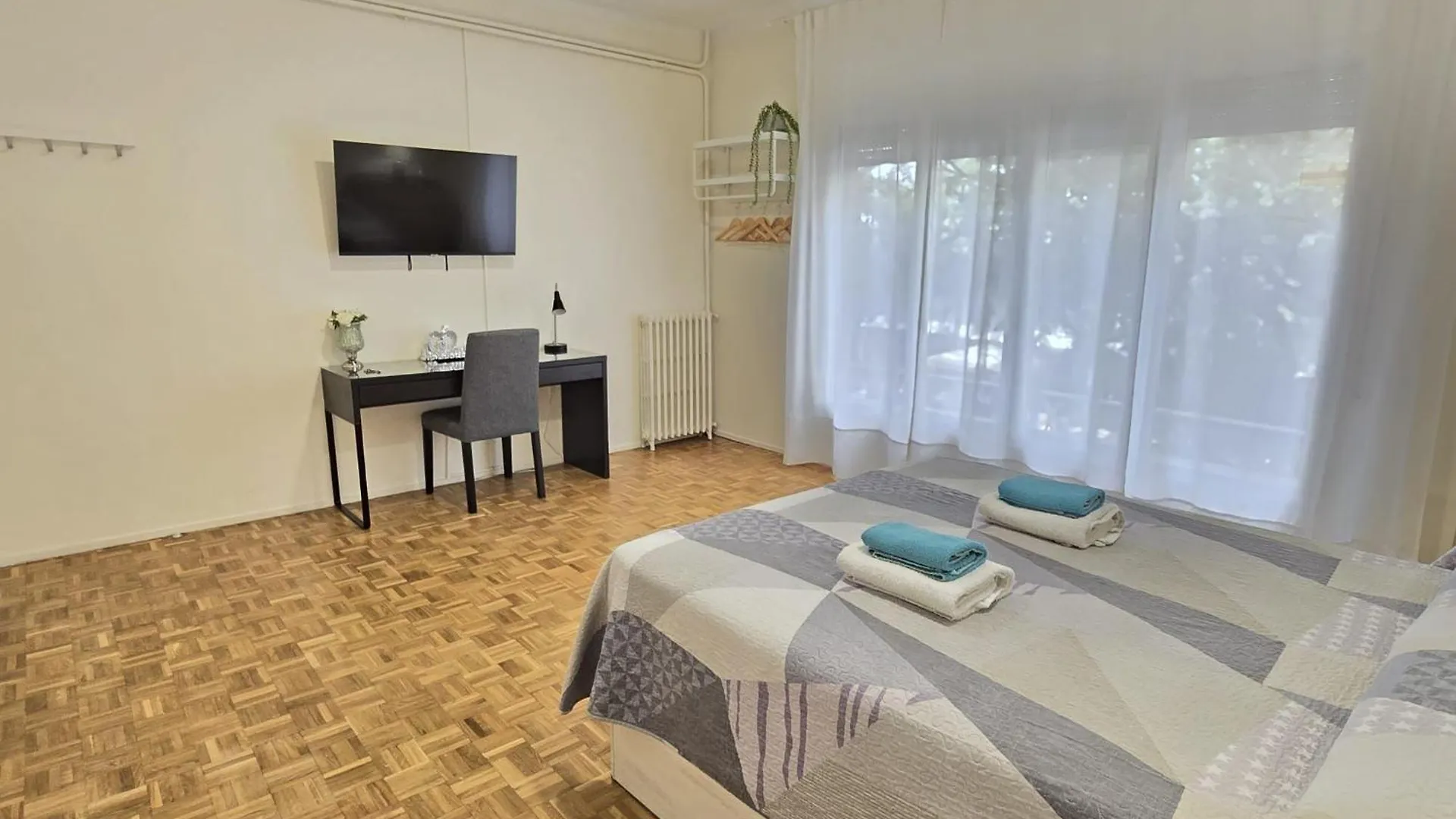 Rooms Villaroel Barcellona 0*,