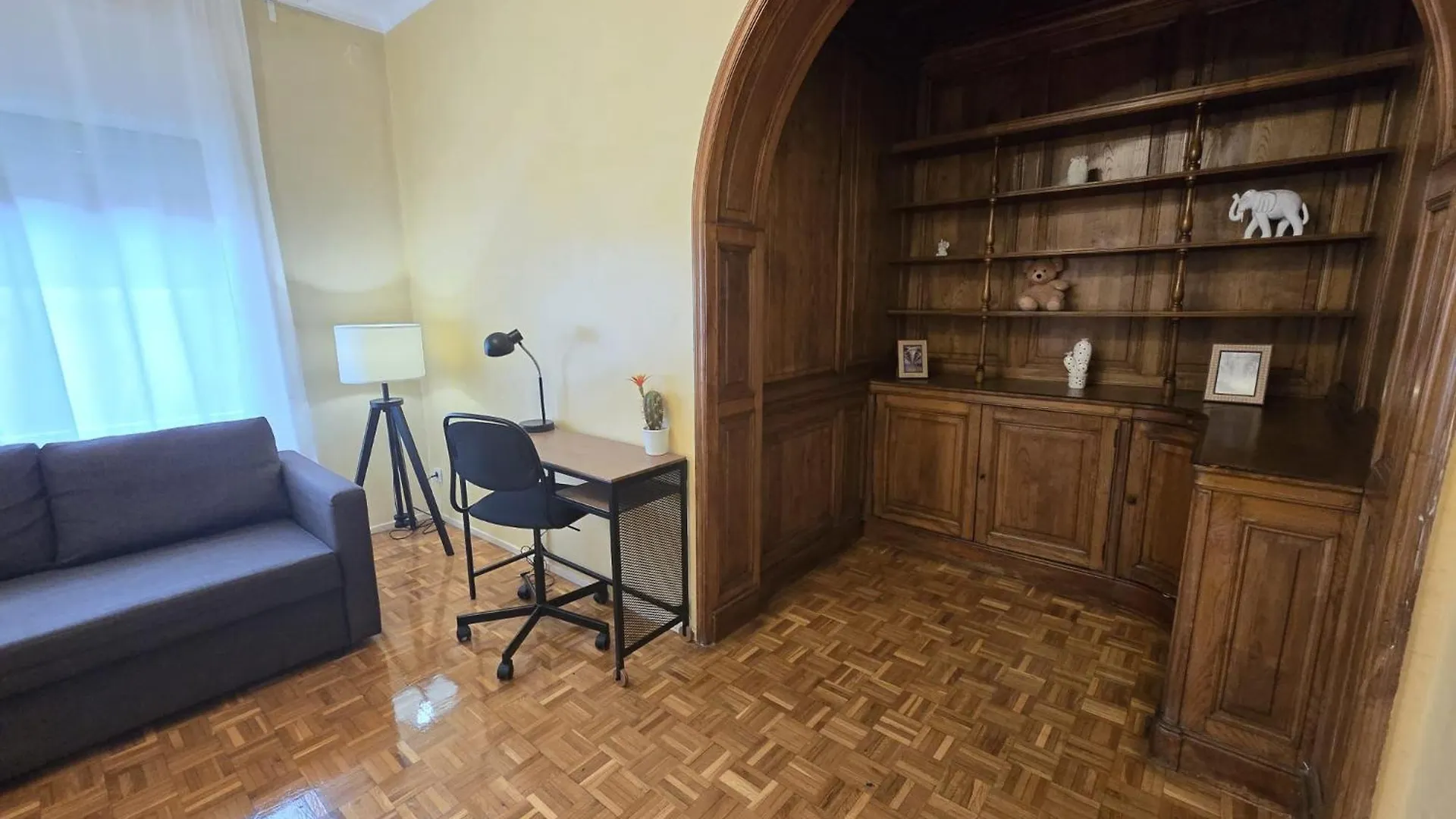 Rooms Villaroel Barcellona